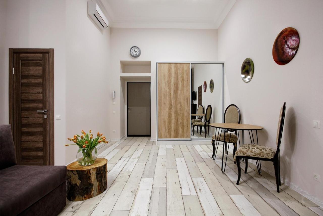 D5 Apartments Odesa Exterior foto